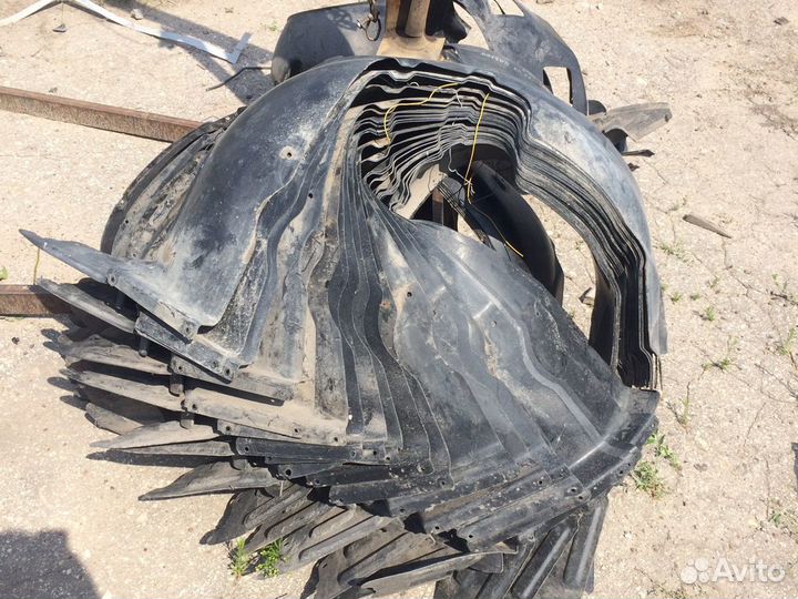 Подкрылок передний правый левый Vesta цена за шт