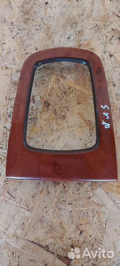 Накладка Центральной консоли на Cadillac bls