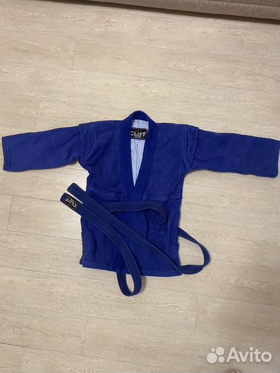 Самбовка и шорты для мальчика 140