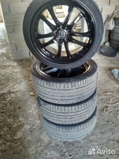 Accelera AT 70-75 245/40 R19