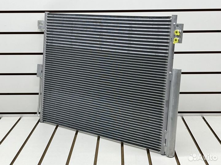 Радиатор кондиционера Jeep grand cherokee