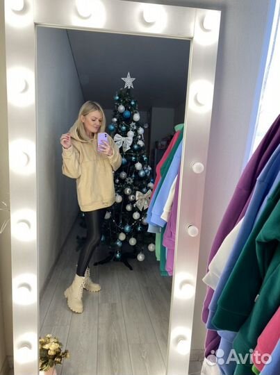 Толстовки новые с капюшоном