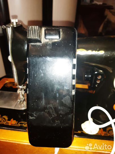 Швейная машина Подольск с электроприводом