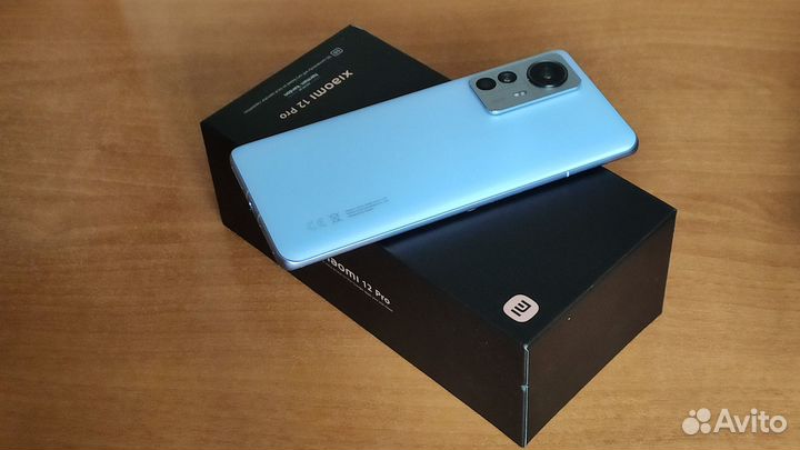 Xiaomi 12 Pro, 12/256 ГБ