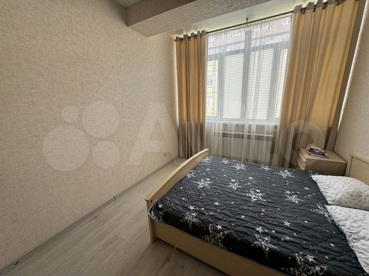 2-к. квартира, 85 м², 4/6 эт.