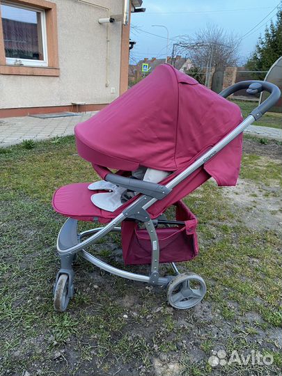 Прогулочная коляска