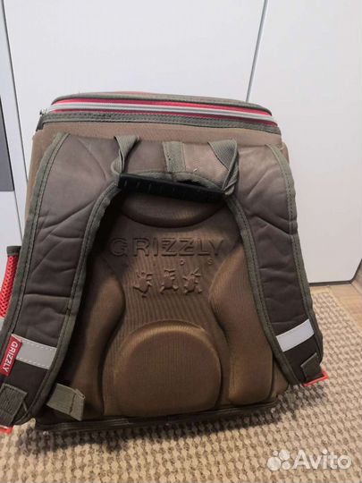 Школьный рюкзак