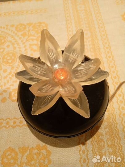 Светильник-ночник(бра). СССР. Лилия