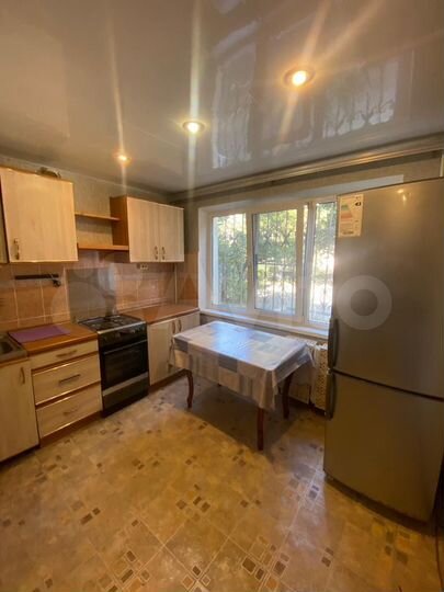 1-к. квартира, 38 м², 2/5 эт.