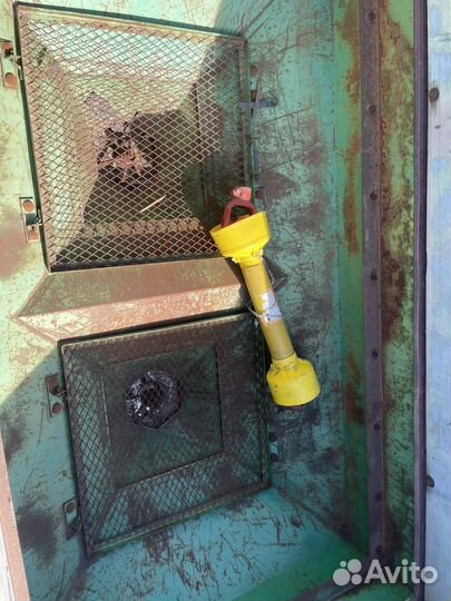 Разбрасыватель удобрений Корммаш РУН-0,8, 2015