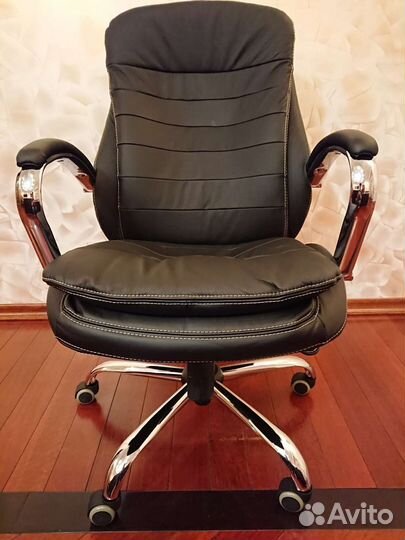 Компьютерное кресло Бюрократ T-9950