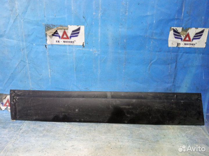 Накладка двери передняя левая Nissan Qashqai J11