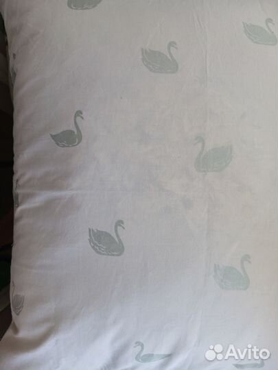 Подушка перьевая новая