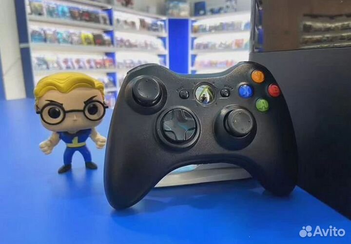 Xbox 360 Слим, в отличном состоянии,на гарантии