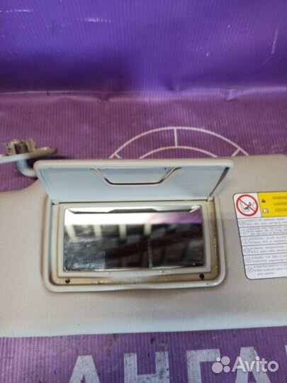 Козырек солнцезащитный передний правый Citroen C