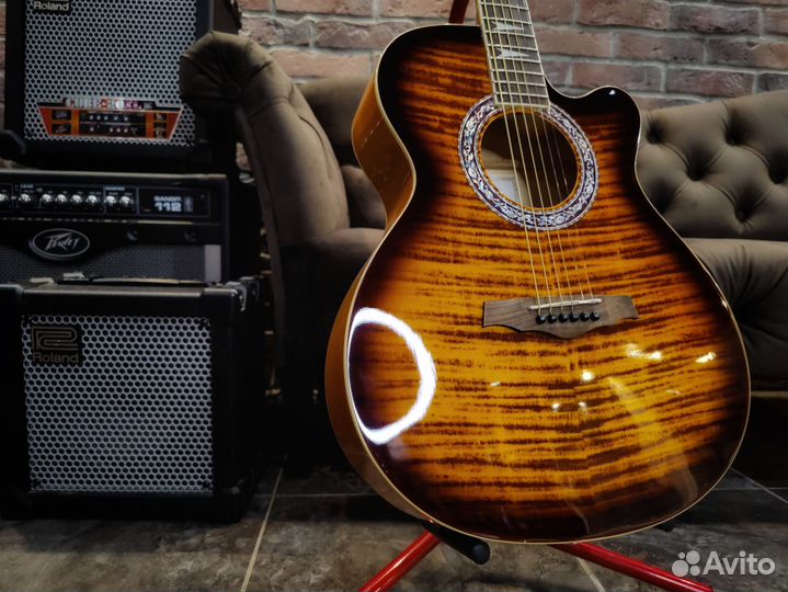 Акустическая Гитара (красное дерево)