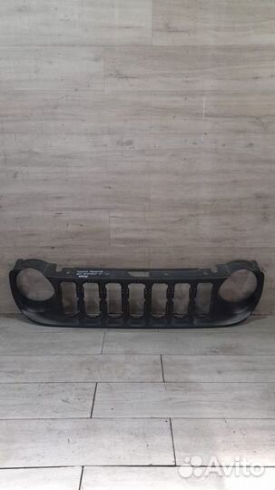 Решетка радиатора Jeep Renegade С 2014 Года