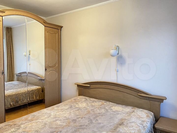 2-к. квартира, 49 м², 10/10 эт.