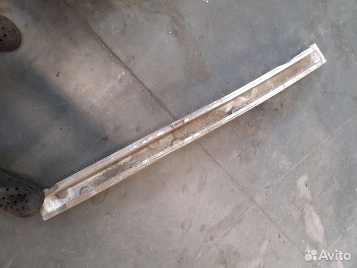 Наполнитель переднего бампера nissan X-Trail