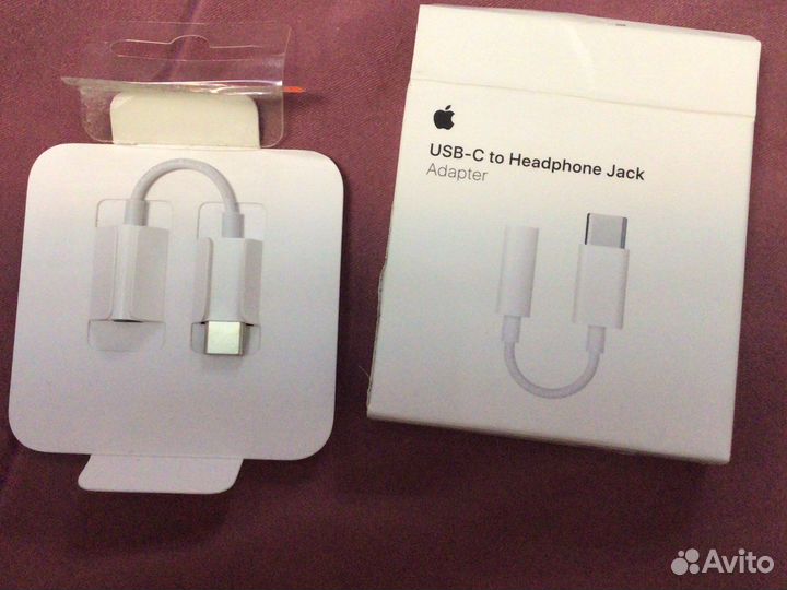 USB-C to Headphone jack Adapter