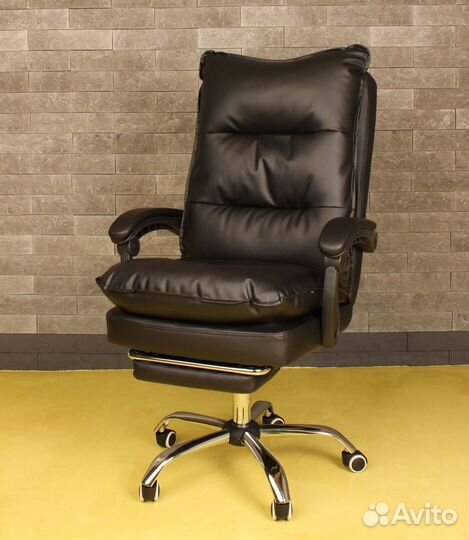 Компьютерное офисное кресло с массажем (новые)