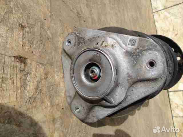 Амортизатор передний R Mercedes E-klasse W212 2123