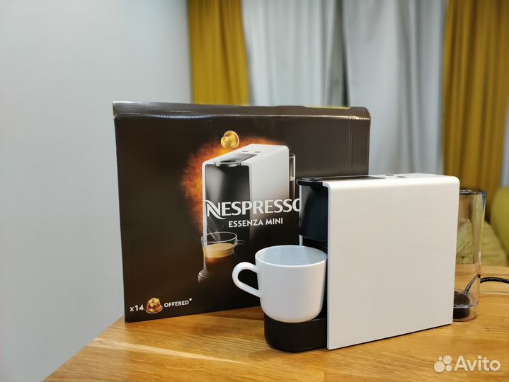Капсульная кофемашина nespresso essenza mini c30