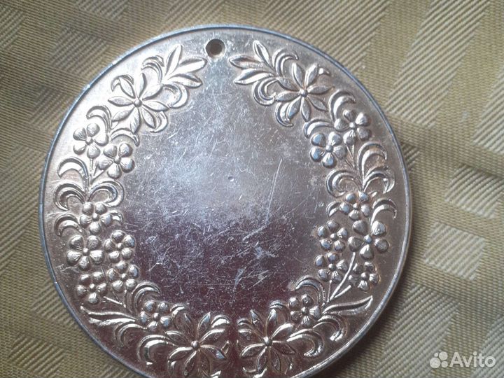 Жетоны медали значки