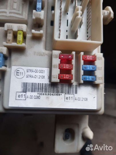 Форд Фокус 2 блок предохранителей GEM