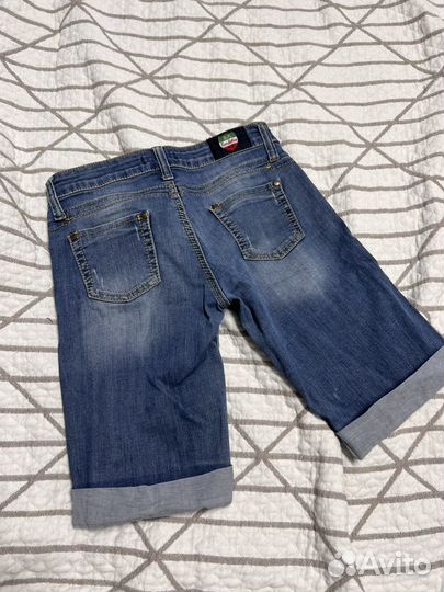 Джинсовые шорты