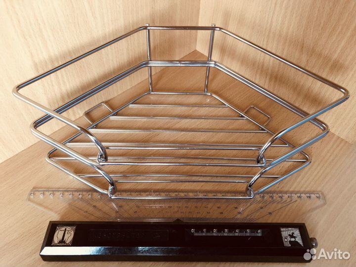 Новая угловая полка