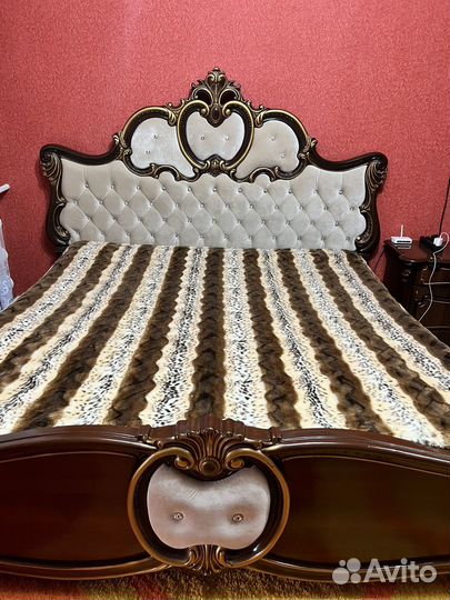 Спальный гарнитур бу