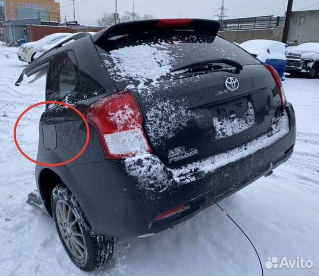 Лючок топливного бака Toyota Corolla Fielder