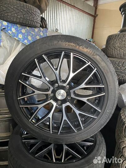 Продаю диски с шиной(комплект)