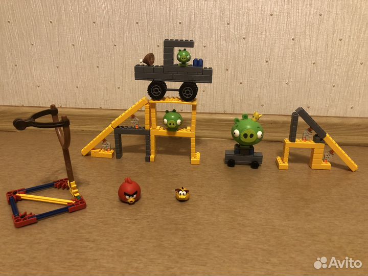 Конструктор K'Nex Angry Birds 72614 Hammin around