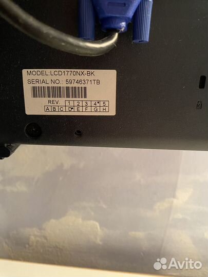 Монитор NEC MultiSync LCD 1770NX