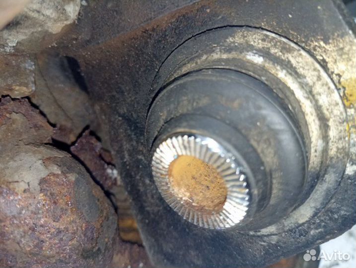 Ступица задняя левая Lexus Is 250 4GR FSE 2007