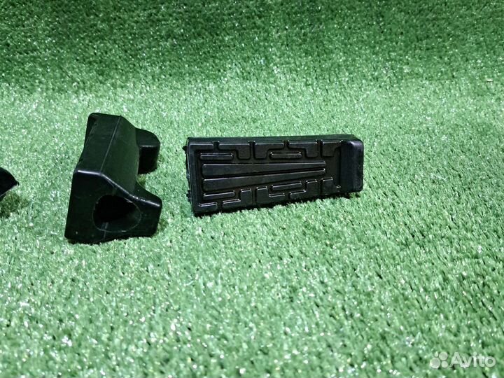 Подножки на мопед