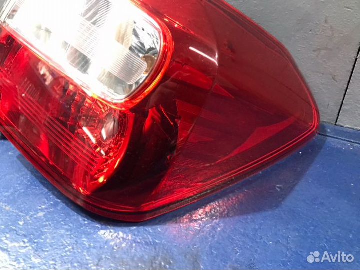 Фонарь правый Subaru Xv GP