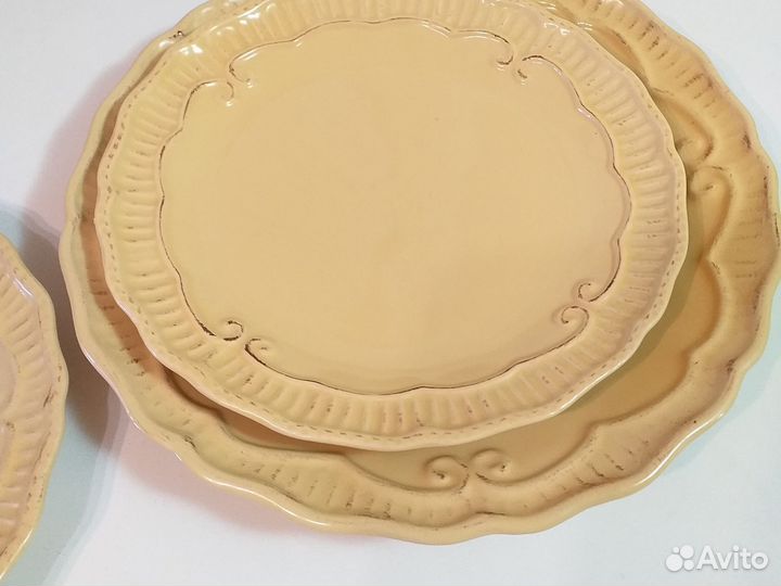 Тарелки желтые керамика