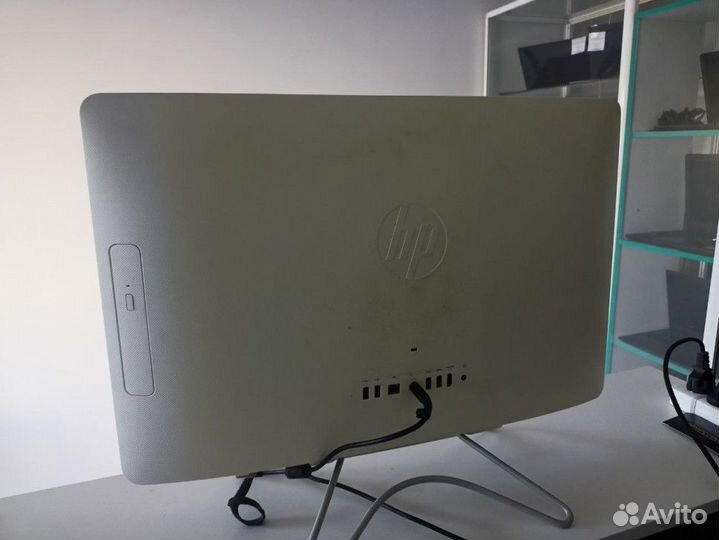 Моноблок HP 24-E088ur на 9400