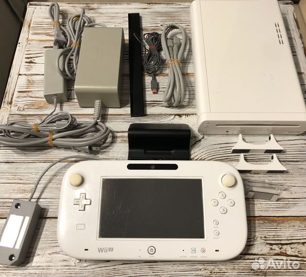 Nintendo wii u 32 gb + 64gb