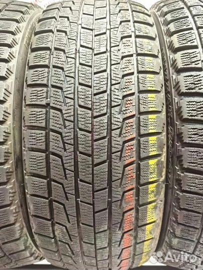 Bridgestone Blizzak Revo1 215/45 R17 M