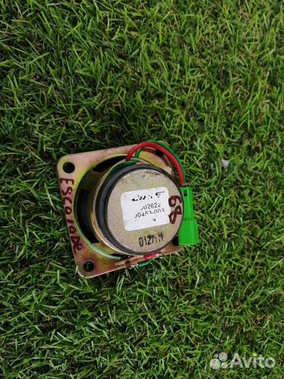 Динамик Cadillac Escalade