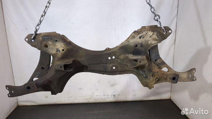 Балка подвески передняя Toyota RAV 4, 2000