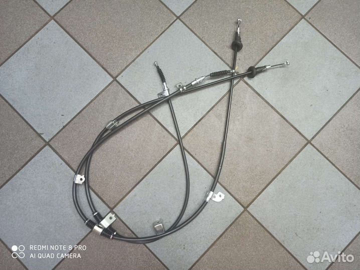 Mitsubishi ASX трос ручника