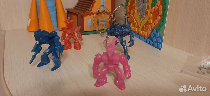 Робозвери из 90 х смотрите фото