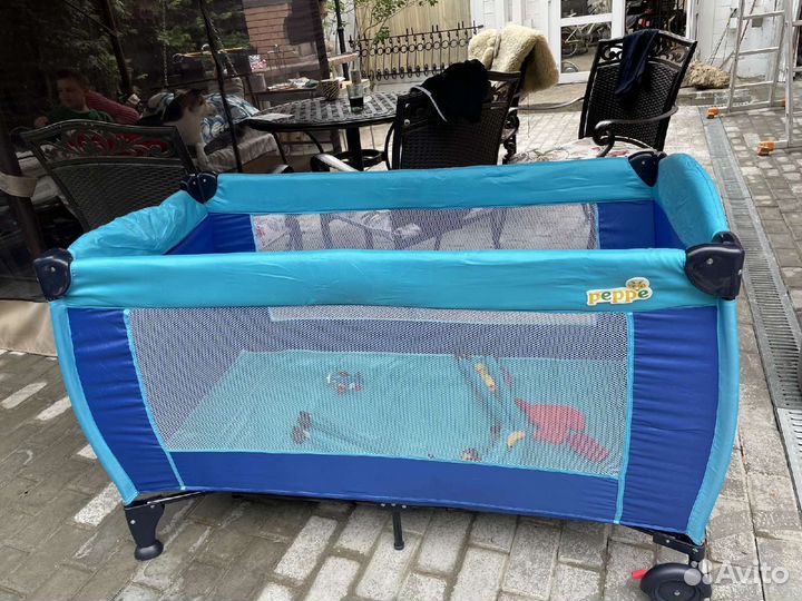 Детская кровать манеж