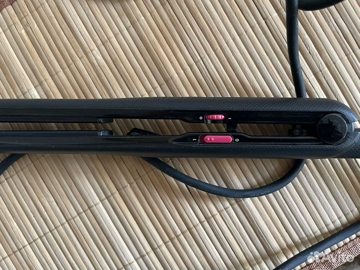 Выпрямитель для волос Rowenta