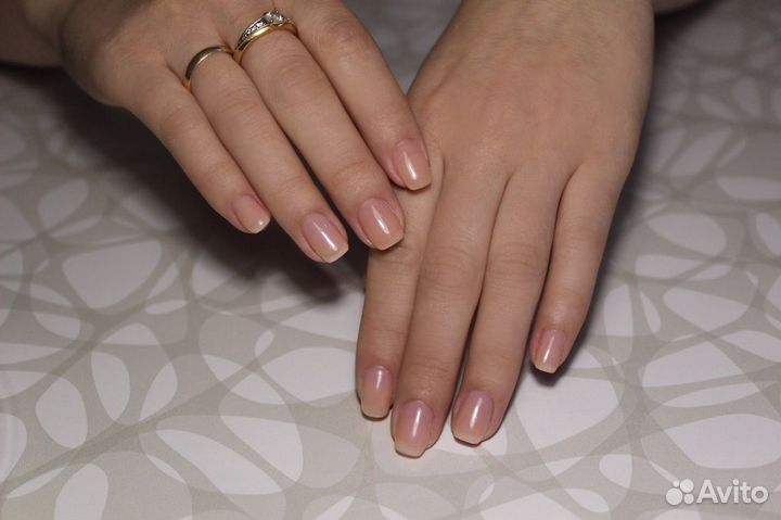 Маникюр и педикюр